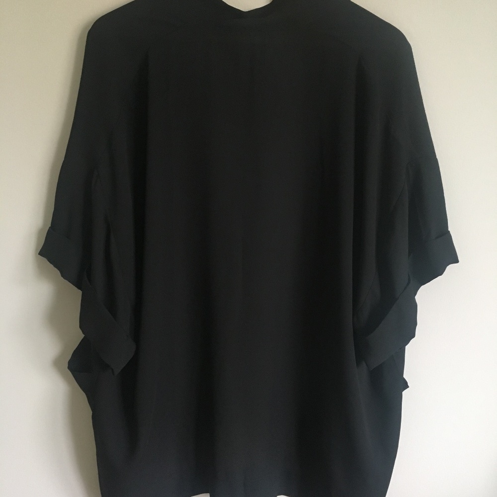 KIMONO - Picture 5 of 5